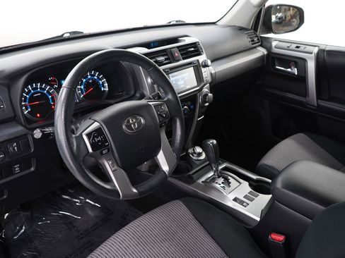 Used 2018 Toyota 4Runner SR5 image 27