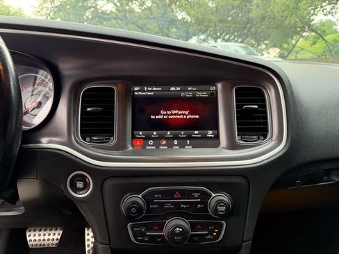Used 2020 Dodge Charger GT RWD image 10