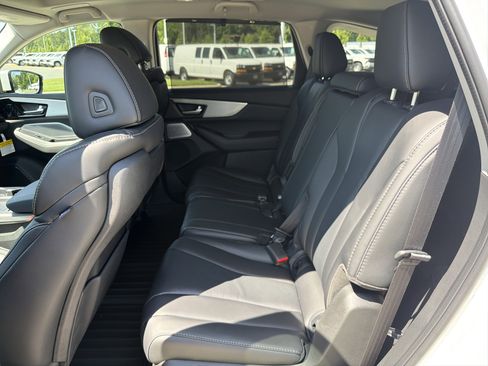 Certified 2026 Acura MDX FWD w/ Technology Package image 31