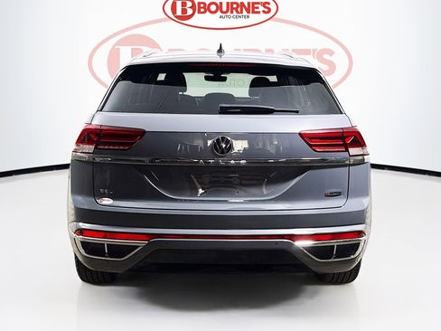 Used 2022 Volkswagen Atlas Cross Sport SEL R-Line image 10