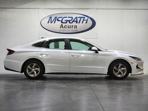 Used 2022 Hyundai Sonata SE FWD image 3