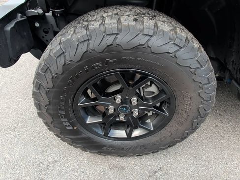 Used 2024 Jeep Wrangler Unlimited AWD/4WD image 9