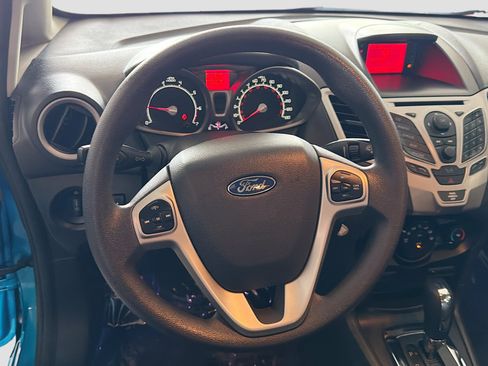 Used 2012 Ford Fiesta SE FWD image 18