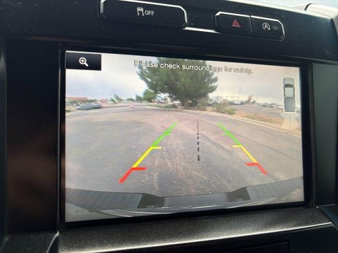 Used 2015 Ford F150 XLT w/ Equipment Group 302A Luxury AWD/4WD image 24