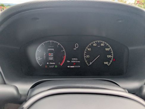 Used 2024 Honda HR-V Sport image 17