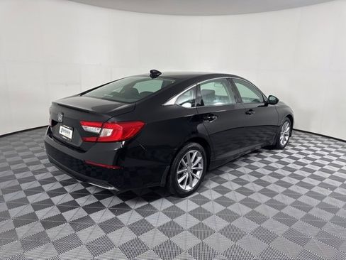 Used 2021 Honda Accord LX image 4