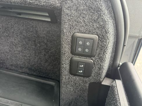 Used 2022 Land Rover Range Rover Westminster Edition image 30