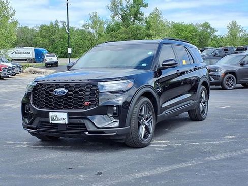 Used 2025 Ford Explorer ST w/ Sun And Sound Package AWD/4WD image 1
