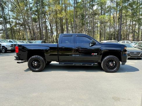 Used 2016 Chevrolet Silverado 1500 LT w/ Midnight Edition image 9