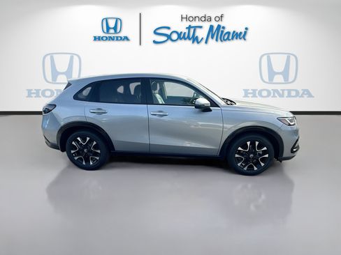 New 2027 Honda HR-V EX-L image 8