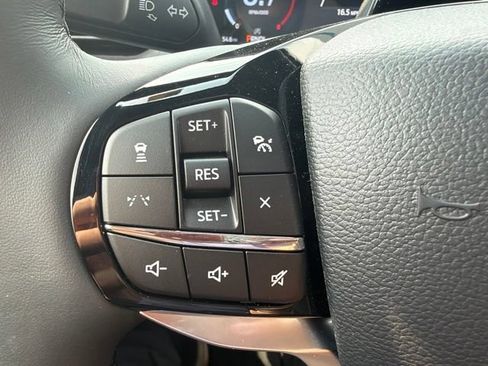 New 2026 Ford Explorer Platinum w/ LUX Leather Package AWD/4WD image 13