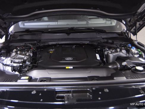 Used 2018 Land Rover Range Rover HSE image 31