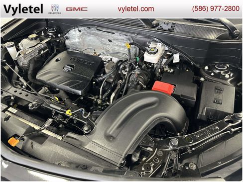 Used 2023 Buick Encore GX Preferred w/ Cold Weather Comfort Package image 8
