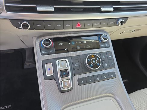 Used 2024 Hyundai Palisade Calligraphy AWD/4WD image 26