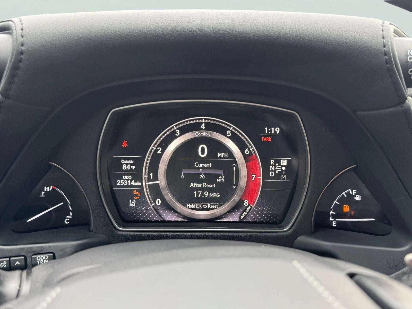 Used 2023 Lexus LS 500 w/ Interior Upgrade Package RWD image 20