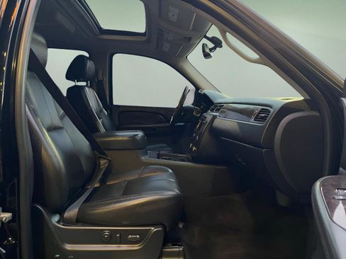 Used 2007 GMC Yukon Denali image 19