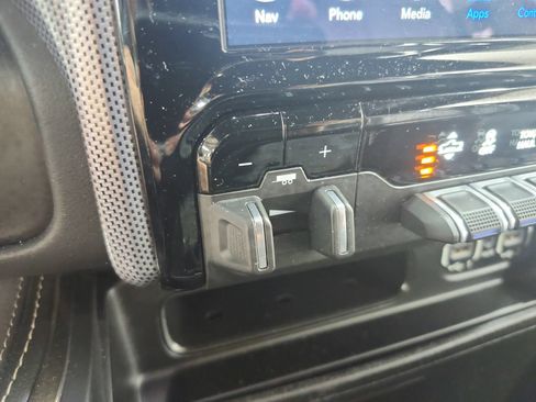 Used 2020 RAM 1500 Limited RWD image 34