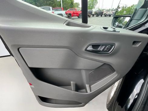 Used 2024 Ford Transit 350 XLT RWD image 29