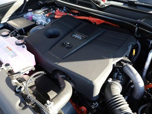 New 2026 Toyota Tundra Platinum image 29