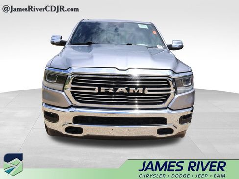 Used 2023 RAM 1500 Laramie AWD/4WD image 7