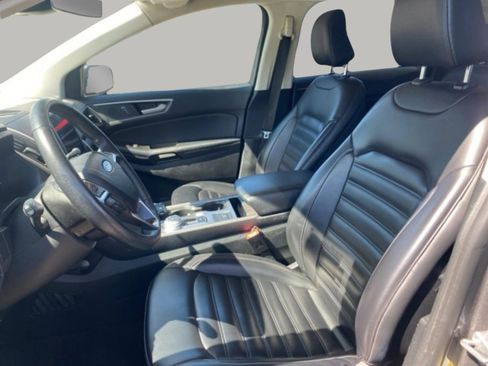 Used 2024 Ford Edge SEL image 15