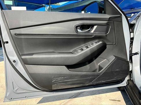 New 2025 Honda Accord SE image 10