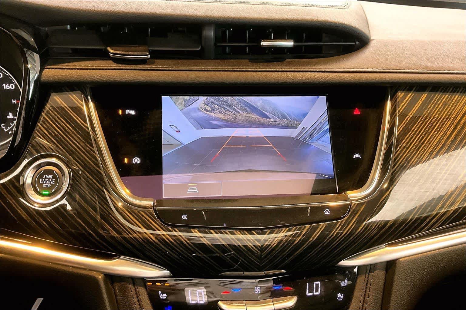 Used 2024 Cadillac XT6 Premium Luxury FWD image 29