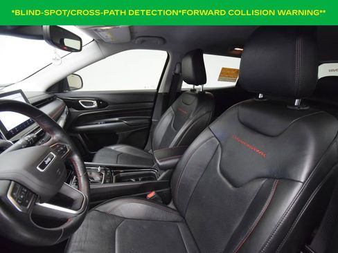 Certified 2022 Jeep Compass Trailhawk w/ Trailhawk Elite Group AWD/4WD image 17