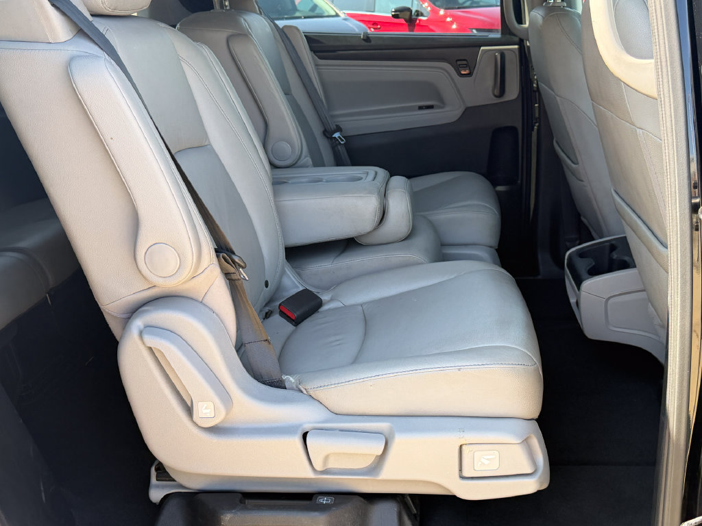 Used 2022 Honda Odyssey EX-L image 12