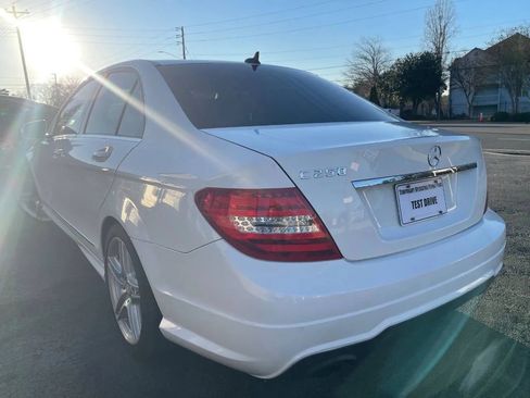 Used 2014 Mercedes-Benz C 250 Sedan w/ Premium 1 Package image 9