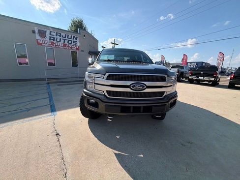 Used 2019 Ford F150 Platinum w/ Equipment Group 701A Luxury AWD/4WD image 5