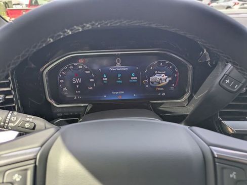 New 2026 Chevrolet Silverado 3500 High Country w/ Technology Package AWD/4WD image 17