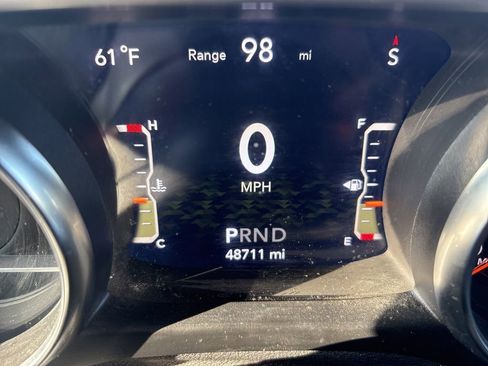 Used 2021 Jeep Wrangler Sport S image 27