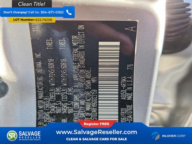 Used 2016 Toyota Highlander LE FWD image 16