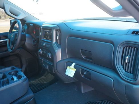 New 2026 Chevrolet Silverado 1500 W/T w/ WT Value Package AWD/4WD image 21