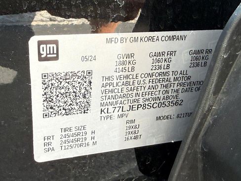 Used 2025 Chevrolet Trax RS w/ Sunroof Package FWD image 33