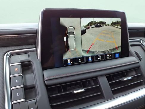 Used 2023 Chevrolet Tahoe RST w/ Luxury Package AWD/4WD image 29