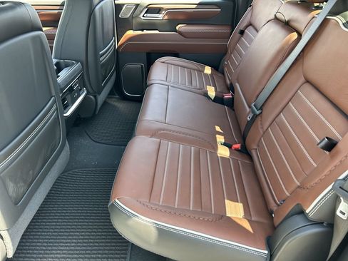 New 2026 GMC Sierra 3500 Denali Ultimate AWD/4WD image 26