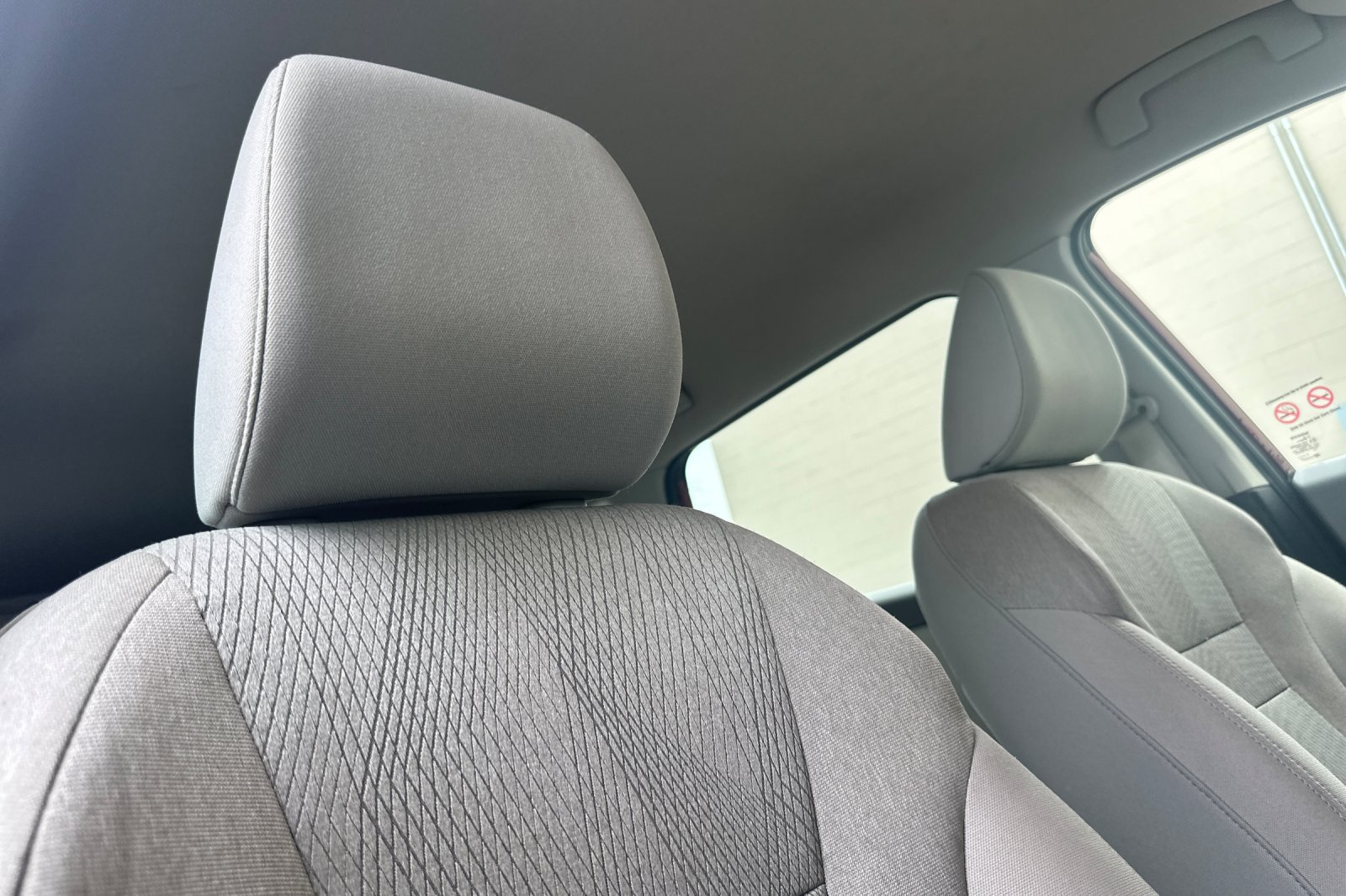 Used 2025 Nissan Rogue SV AWD/4WD image 17