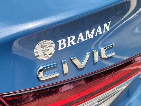 Certified 2025 Honda Civic Sport image 5