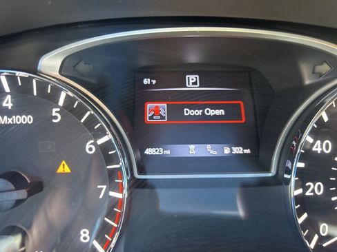 Used 2019 Nissan Pathfinder SL w/ Cargo Package image 48