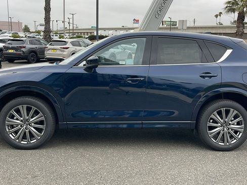 New 2025 MAZDA CX-5 Signature image 12
