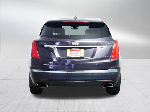 Used 2018 Cadillac XT5 Luxury w/ Driver Awareness Package AWD/4WD image 6