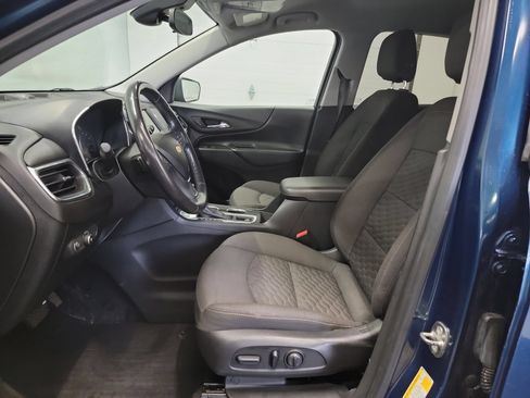 Used 2019 Chevrolet Equinox LT w/ Driver Convenience Package FWD image 12