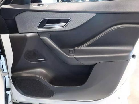 Used 2020 Jaguar F-PACE S image 47