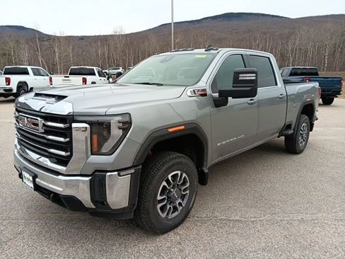 New 2026 GMC Sierra 2500 SLE w/ SLE Value Package; AWD/4WD image 3