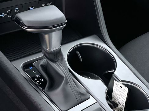 Used 2025 Hyundai Sonata SE image 22