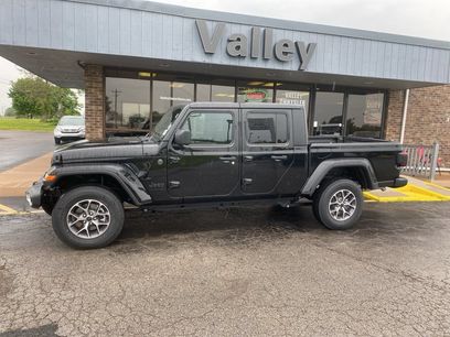 New 2025 Jeep Gladiator Sport