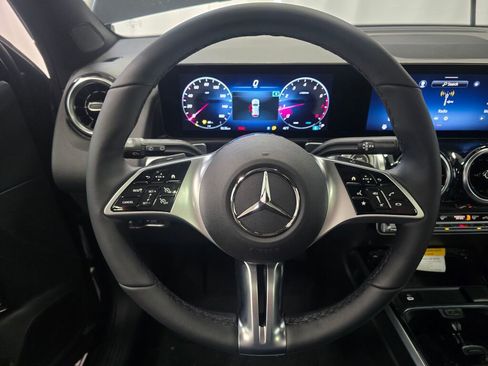 New 2026 Mercedes-Benz GLB 250 GLB 250 image 14