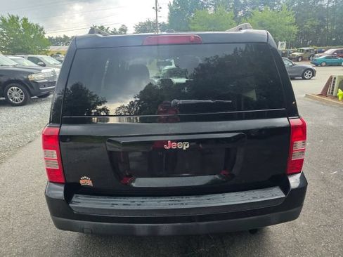 Used 2016 Jeep Patriot Sport w/ Power Value Group FWD image 6